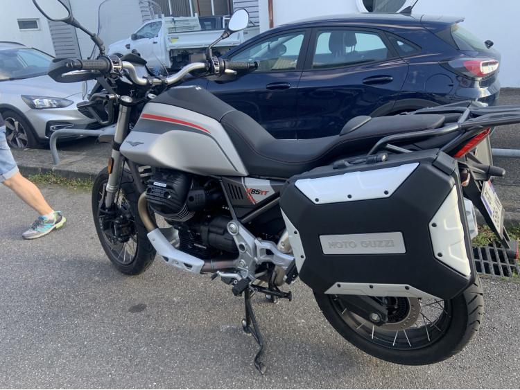 V85 TT 850