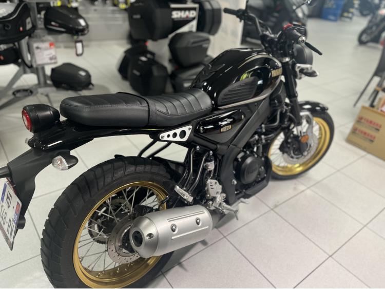 YAMAHA XSR 125 Legacy